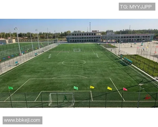 青少年足球训练基地助力青少年成长与发展打造健康快乐的体育环境